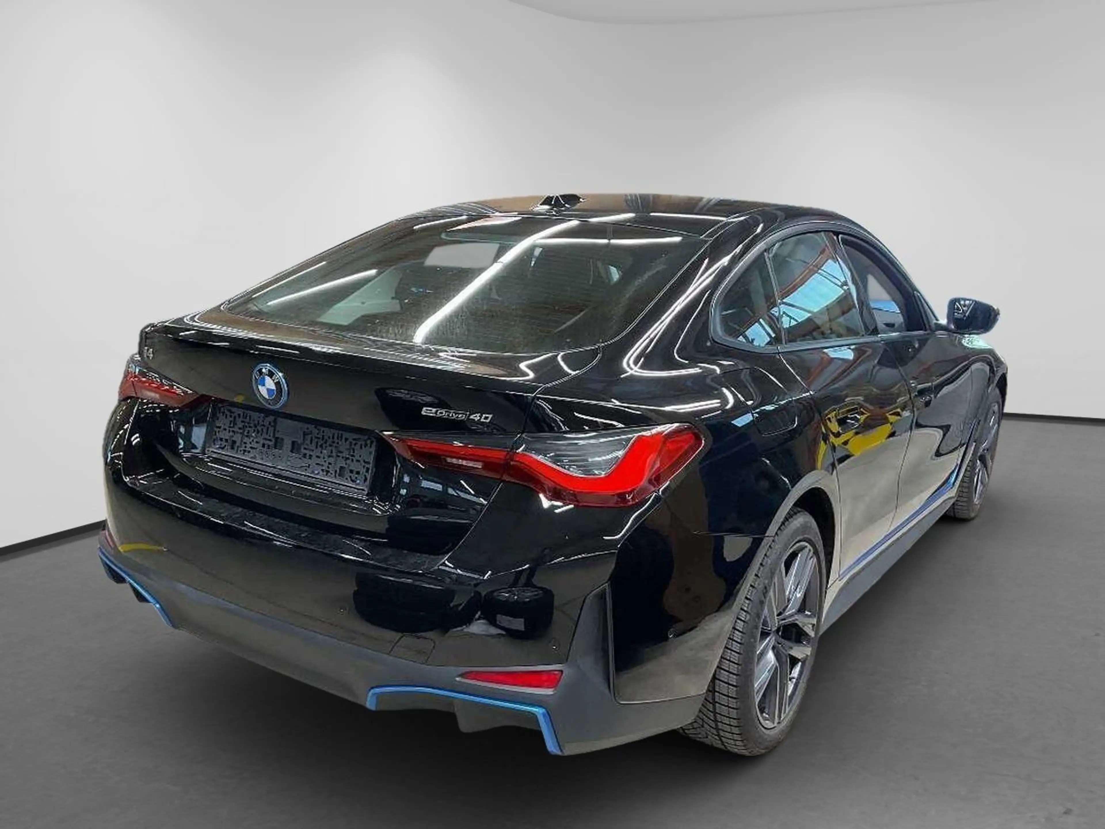 BMW i4 Gran Coupe Gran Coupe eDrive 40 Wide S-Dach — photo 7