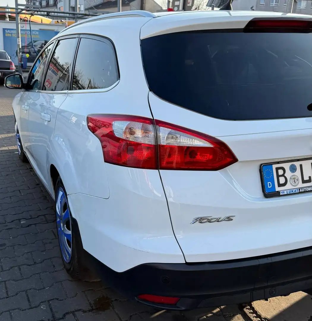 Ford Focus Focus Turnier 1.0 EcoBoost Start-Stopp-System Cham Weiß - 2
