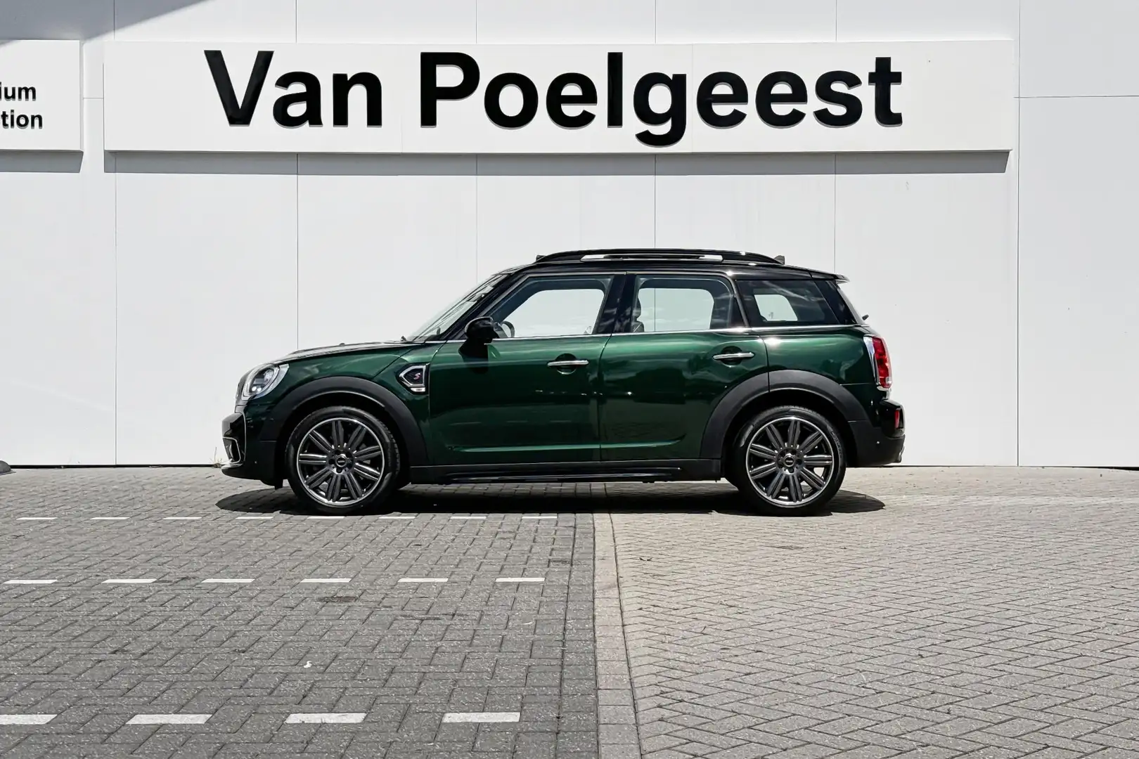 MINI Cooper S Countryman Chili Panoramadak | Head Up | Harman Kardon Groen - 2
