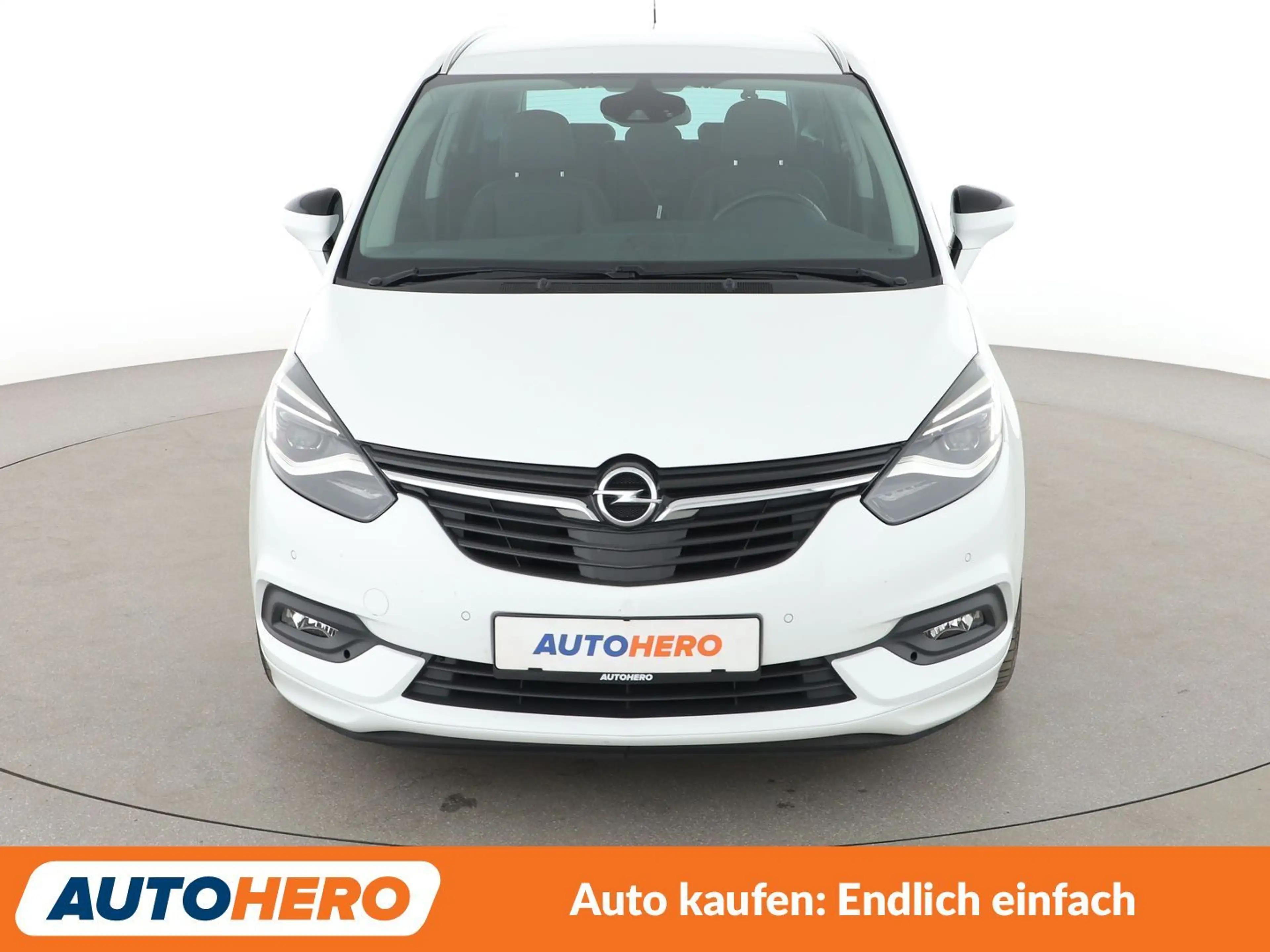 Opel Zafira Tourer 1.6 SIDI Turbo Business Innovation *NAV*ACC*CAM* — photo 9