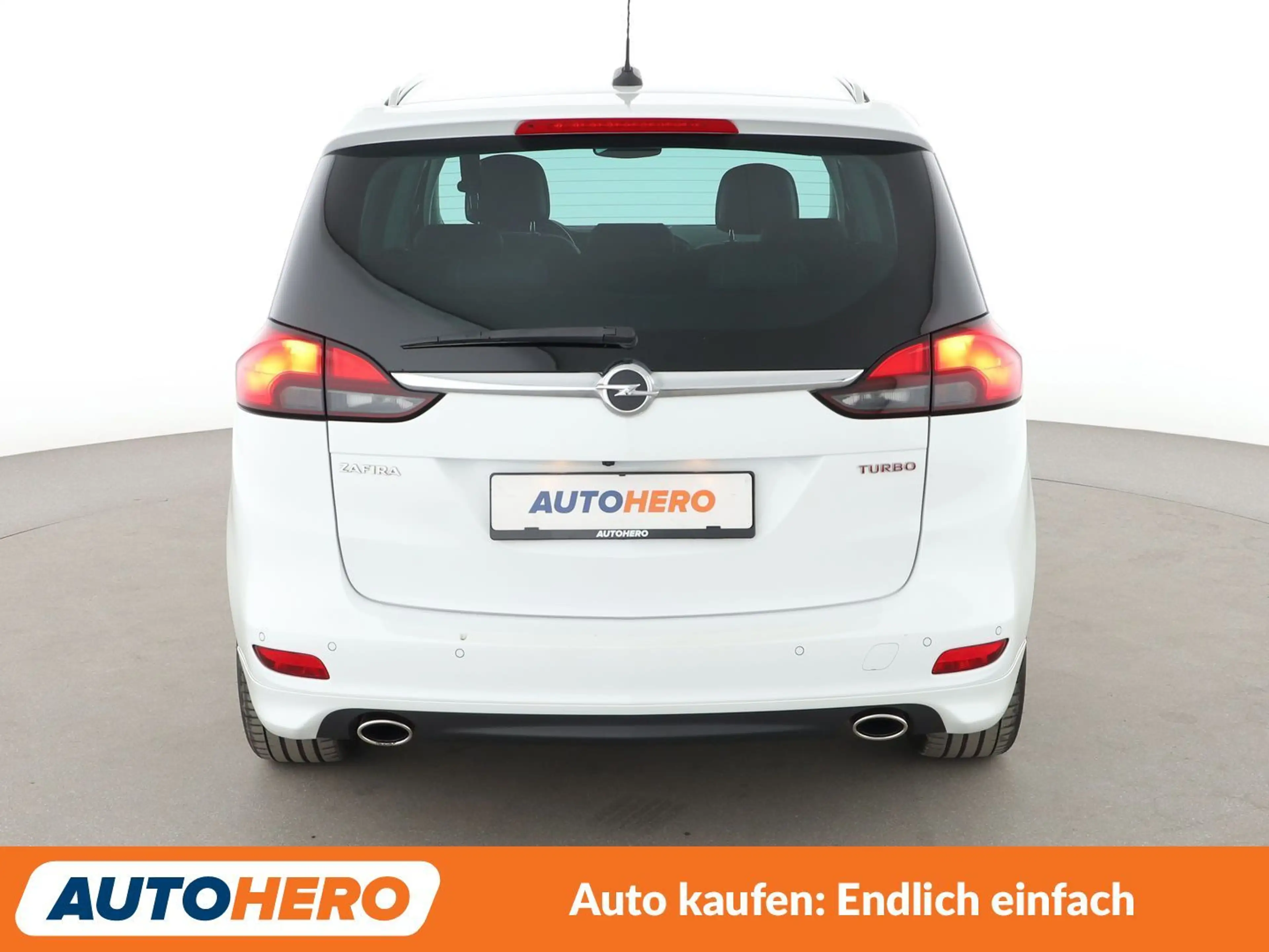 Opel Zafira Tourer 1.6 SIDI Turbo Business Innovation *NAV*ACC*CAM* — photo 5