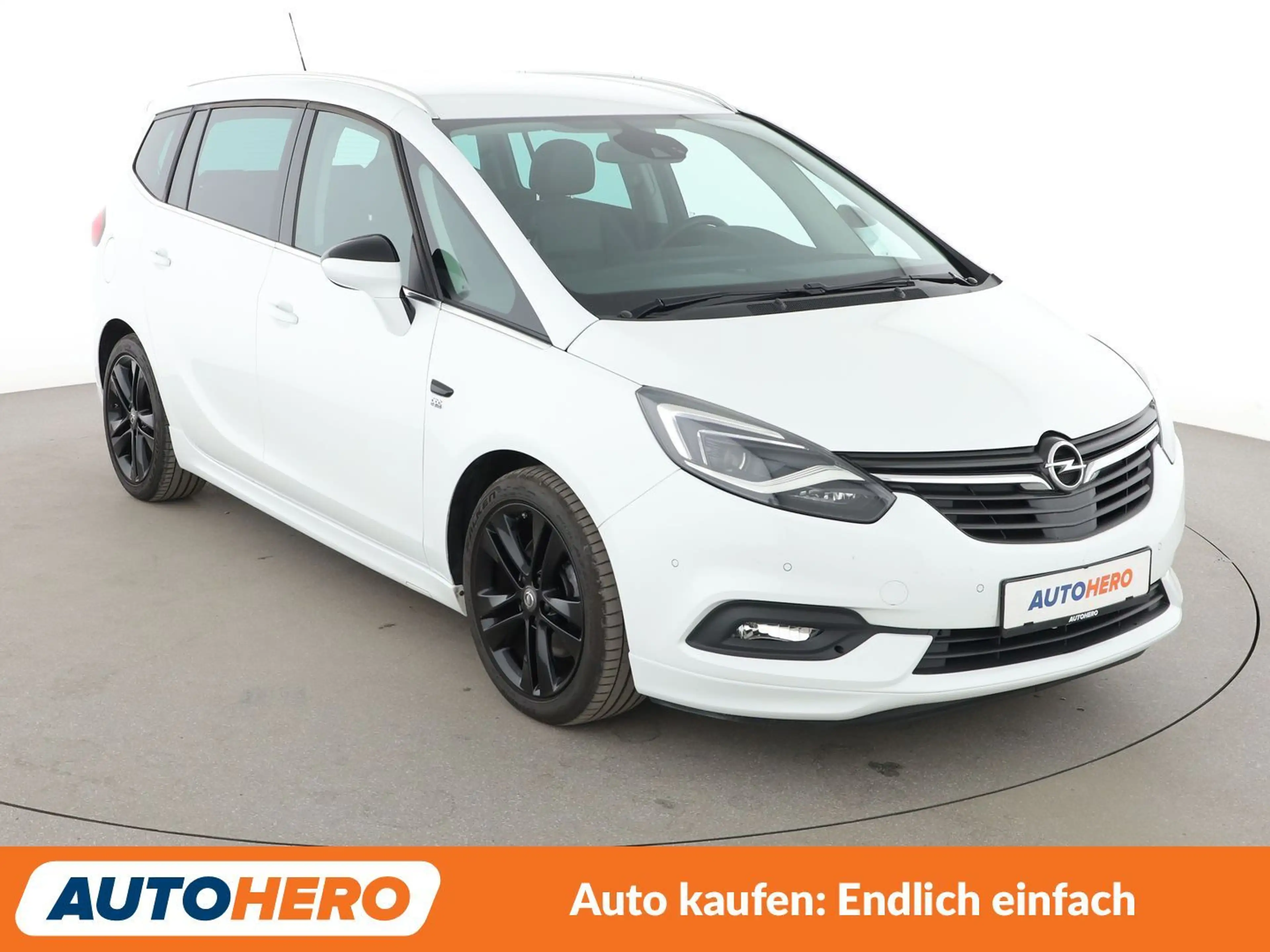 Opel Zafira Tourer 1.6 SIDI Turbo Business Innovation *NAV*ACC*CAM* — photo 8