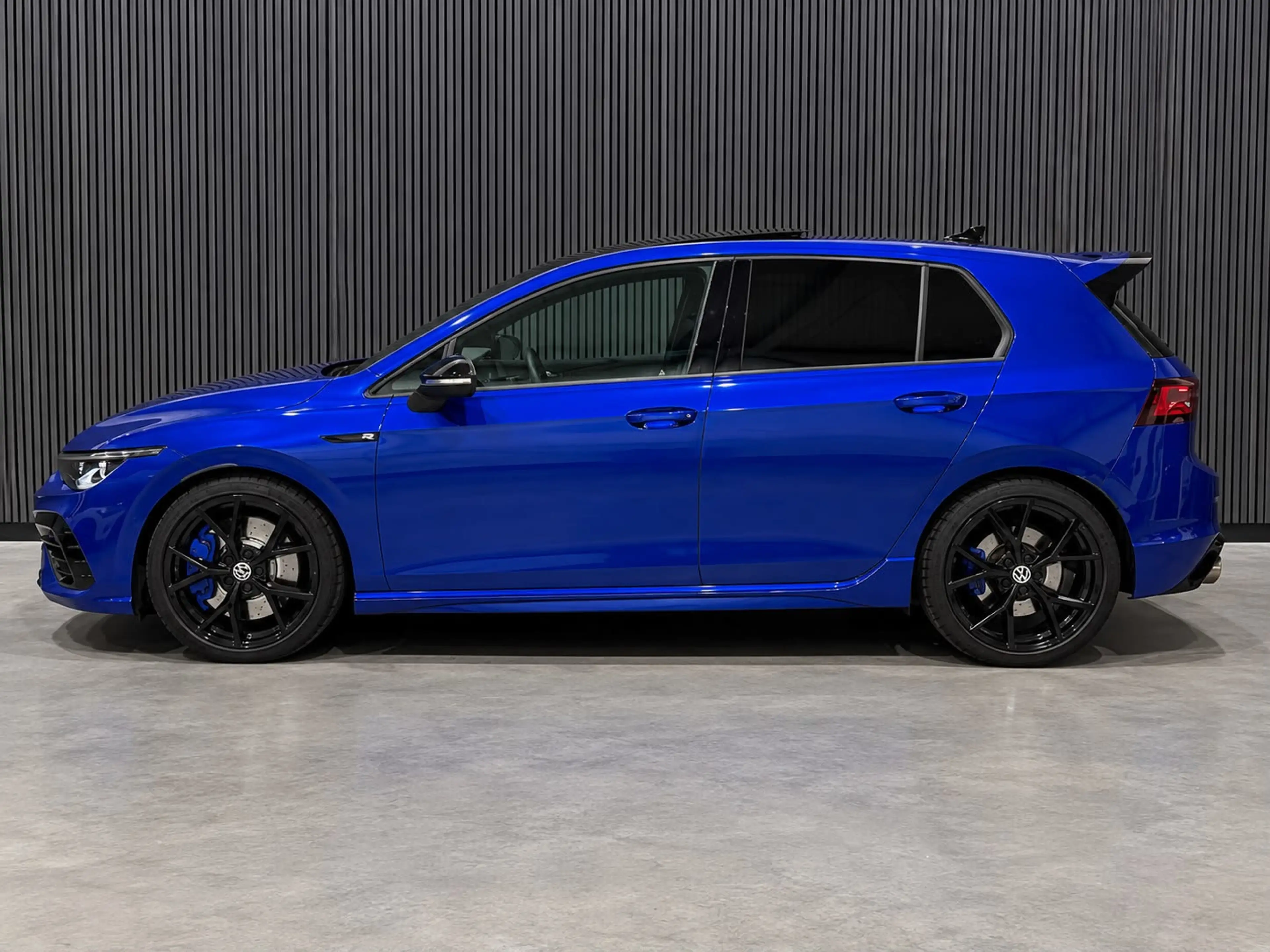 Volkswagen Golf 2.0 TSI 4Motion R / Akra / Performance pack / Pano — photo 2