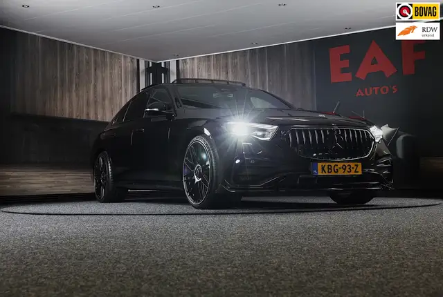 Mercedes-Benz E 400 e 4MATIC AMG 53 Look / Hyperscreen / Burmester 4D