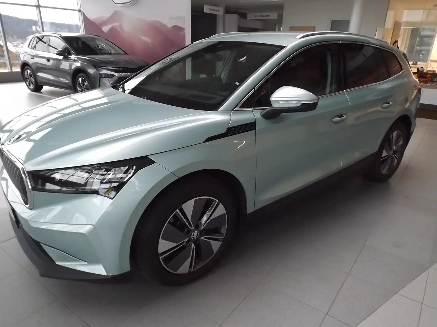 Skoda Enyaq 80 ecoSuite Argent - 2