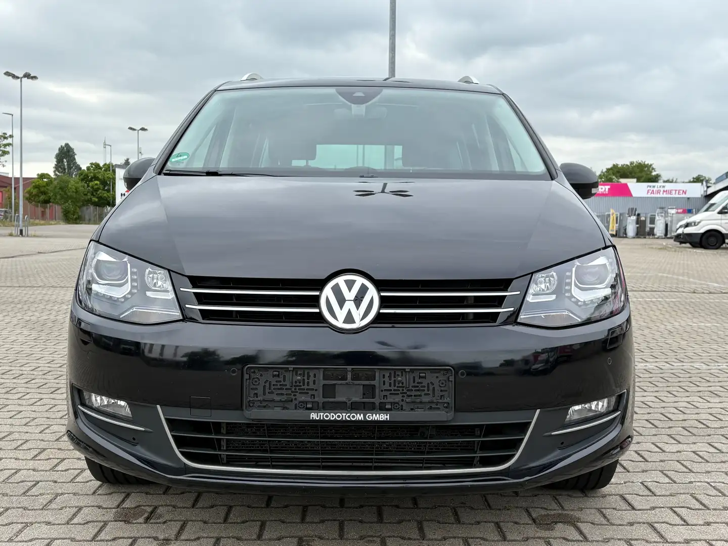 Volkswagen Sharan 2.0 TDI DSG (BM) Highline *7 SITZER*ACC*LEDER* Nero - 1