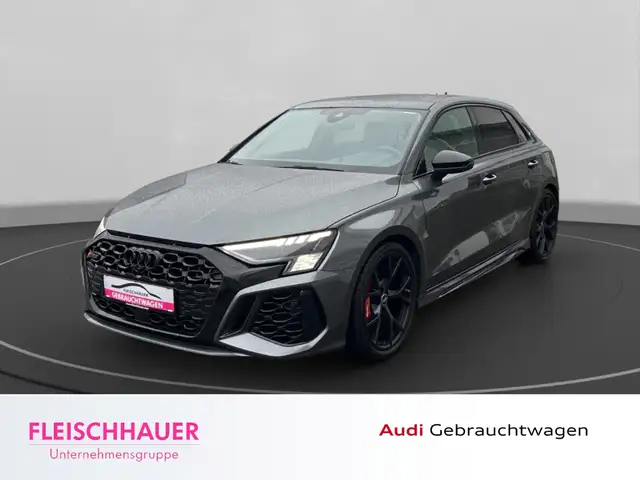 Audi RS3 2.5 TFSI quattro Sportback DSG+PANORAMA+SHZ