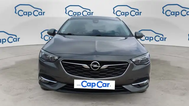 Opel Insignia view 5