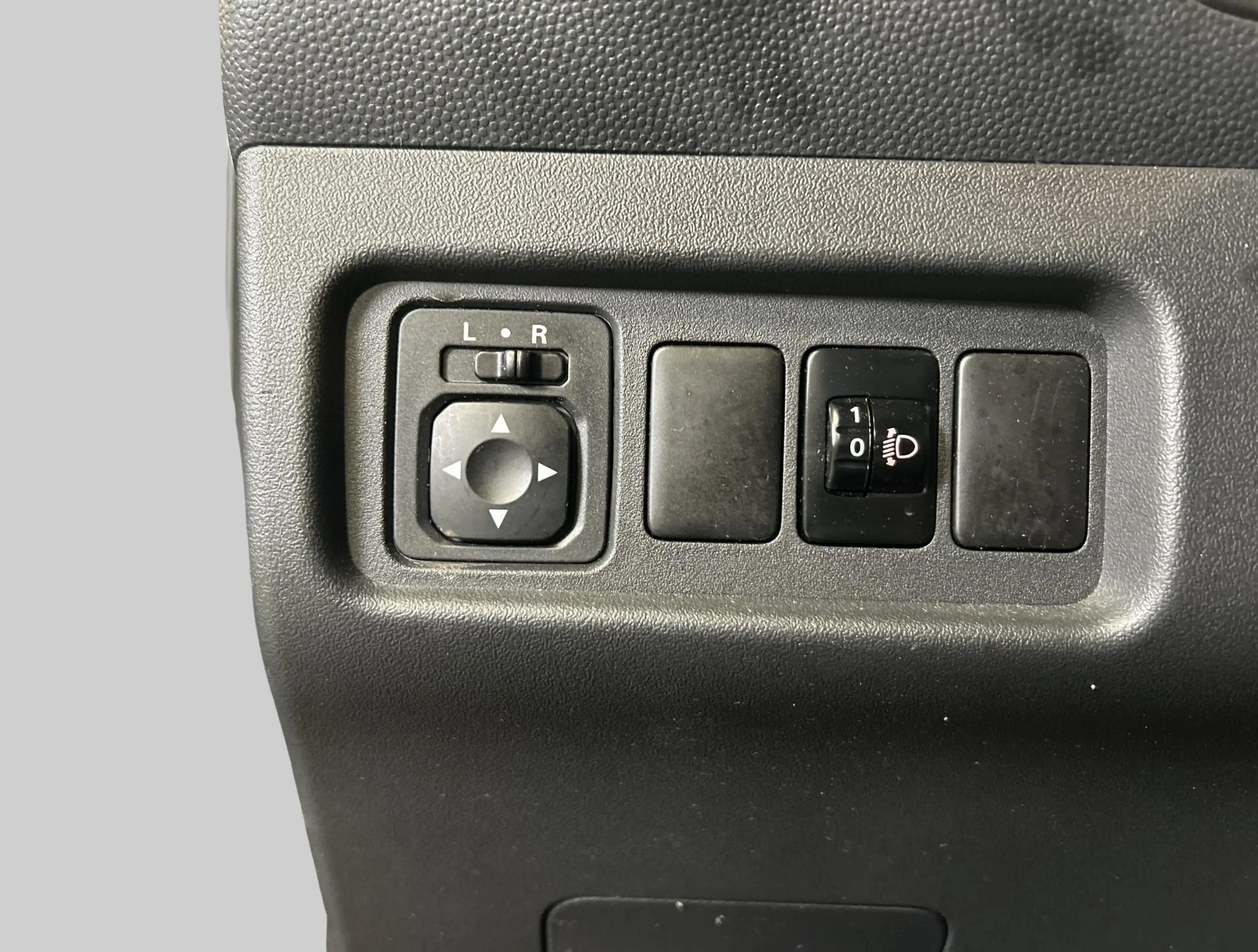 Mitsubishi Space Star 1.0 Cool+ — photo 15