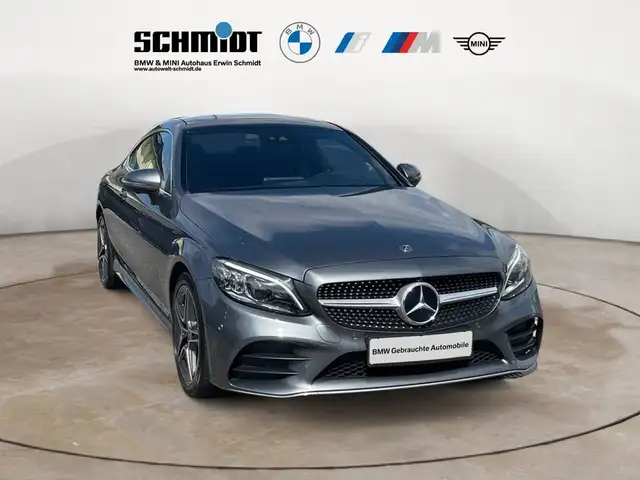Mercedes-Benz C-Class view 8