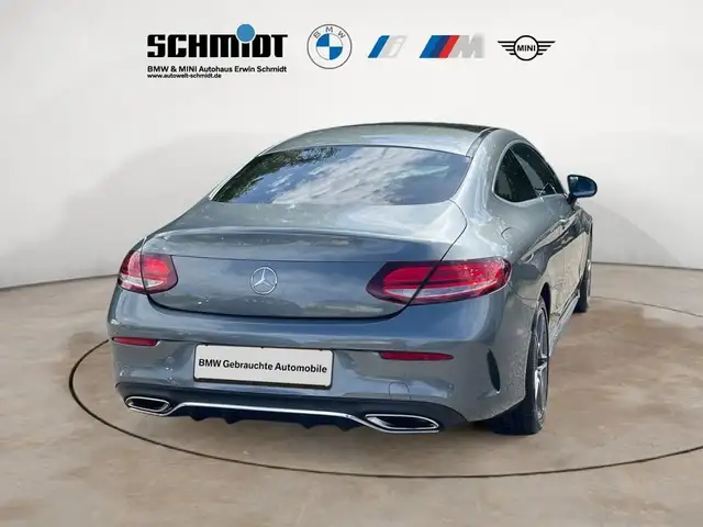 Mercedes-Benz C-Class view 6