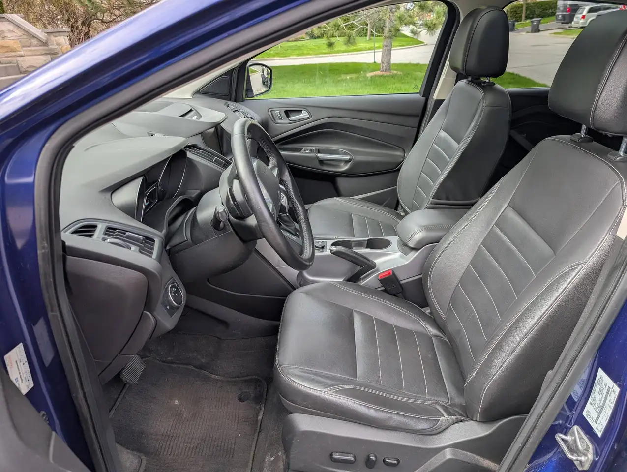 Ford Escape photo Ford Escape