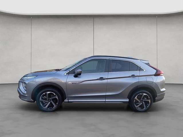 Mitsubishi Eclipse Cross Plug-In Hybrid 4WD Select