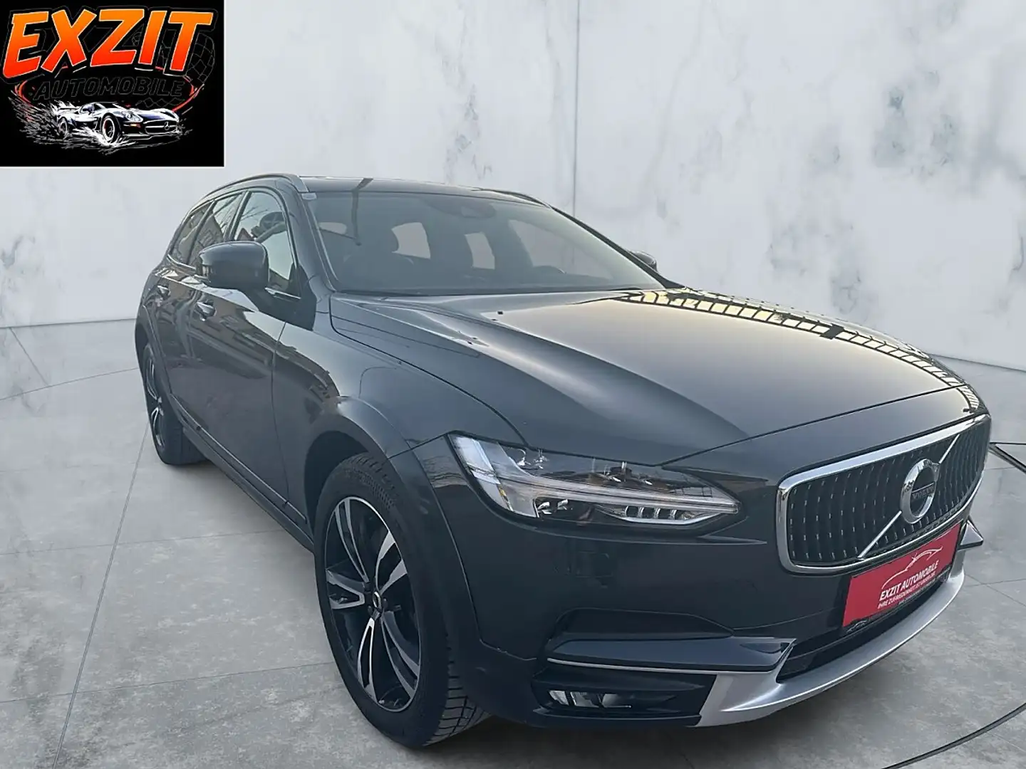 Volvo V90 Cross Country D4 AWD Geartronic Grau - 1