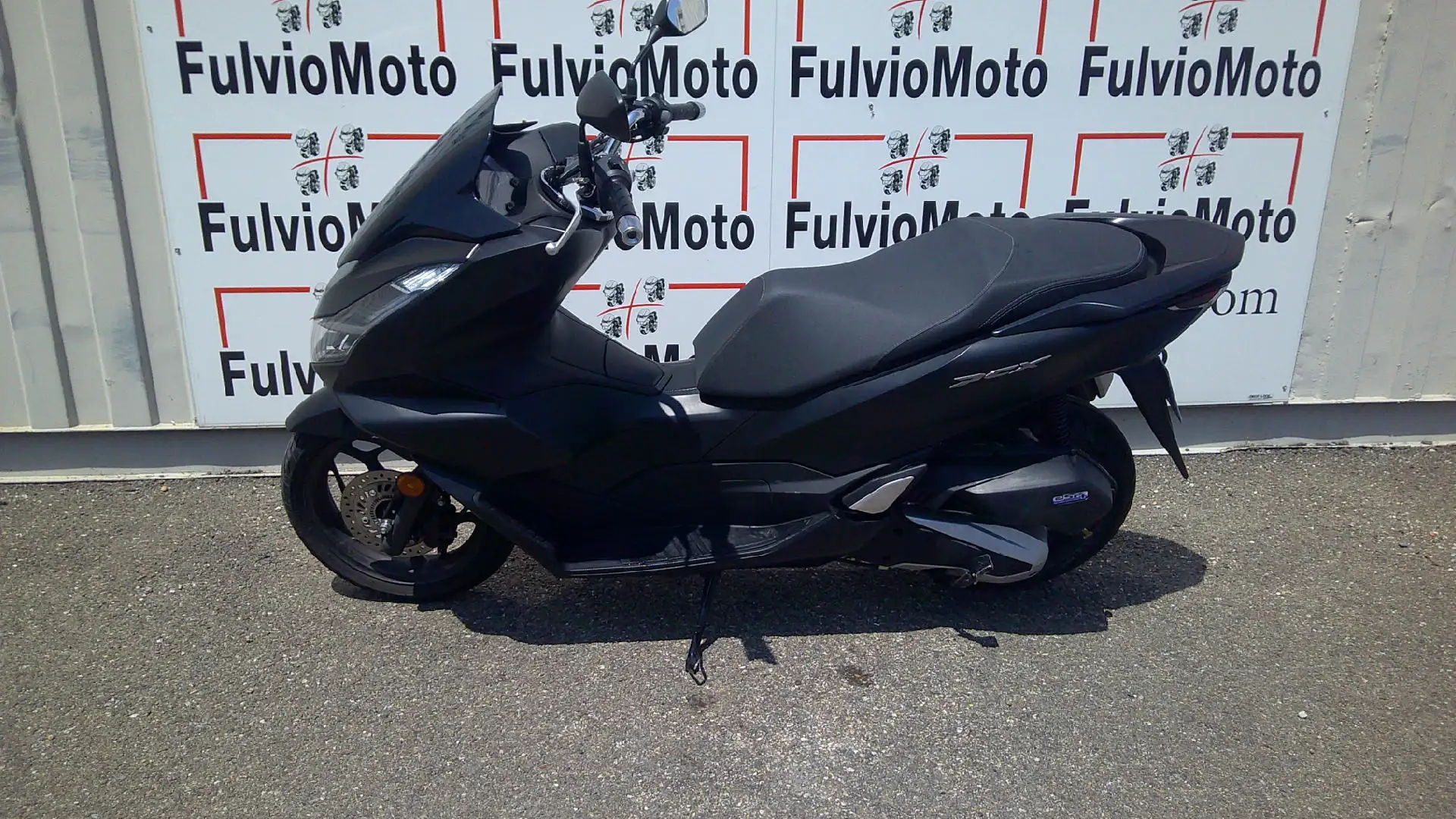 Honda PCX 125 Noir - 1