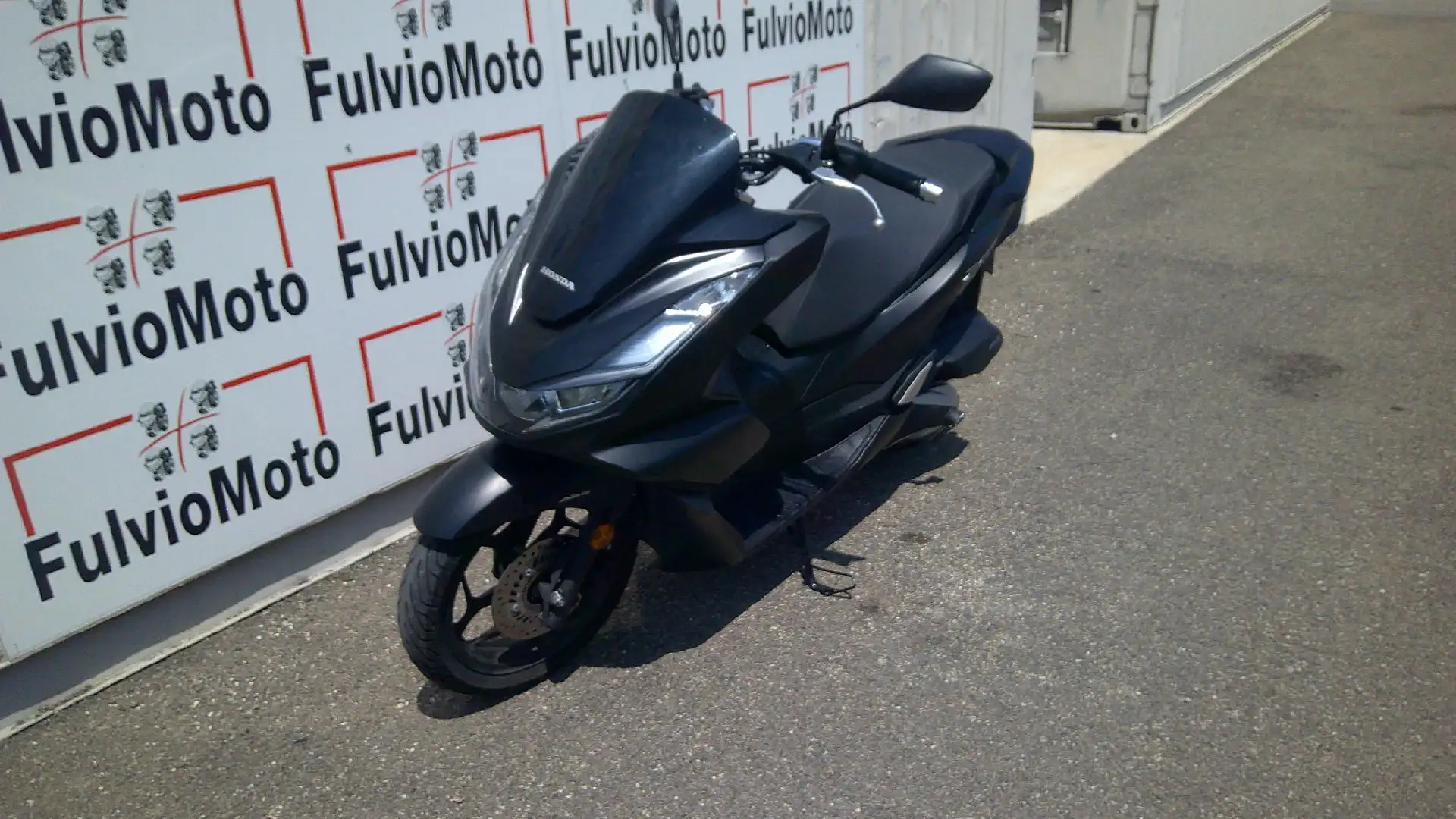 Honda PCX 125 Noir - 2