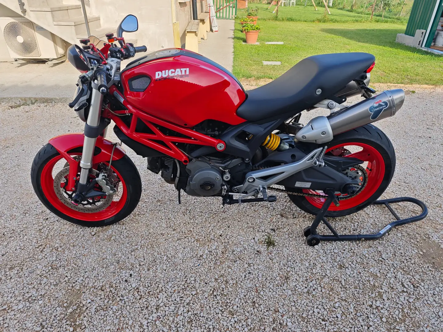 Ducati Monster 696 (DEPOTENZIABILE) Roşu - 2