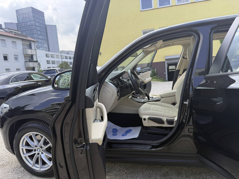 BMW X3 X3 xDrive 20d Aut. Advantage ACC+LED+PANORAMA-SD+LEDER+NAVI — photo 11