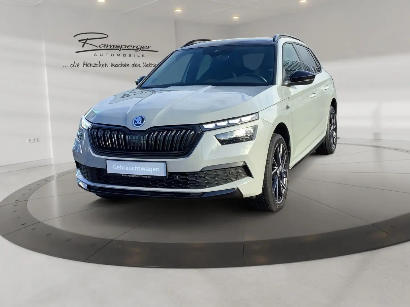 Skoda Kamiq 1.0 TSI Monte Carlo AHK LED APP SHZ PDC Gris - 2