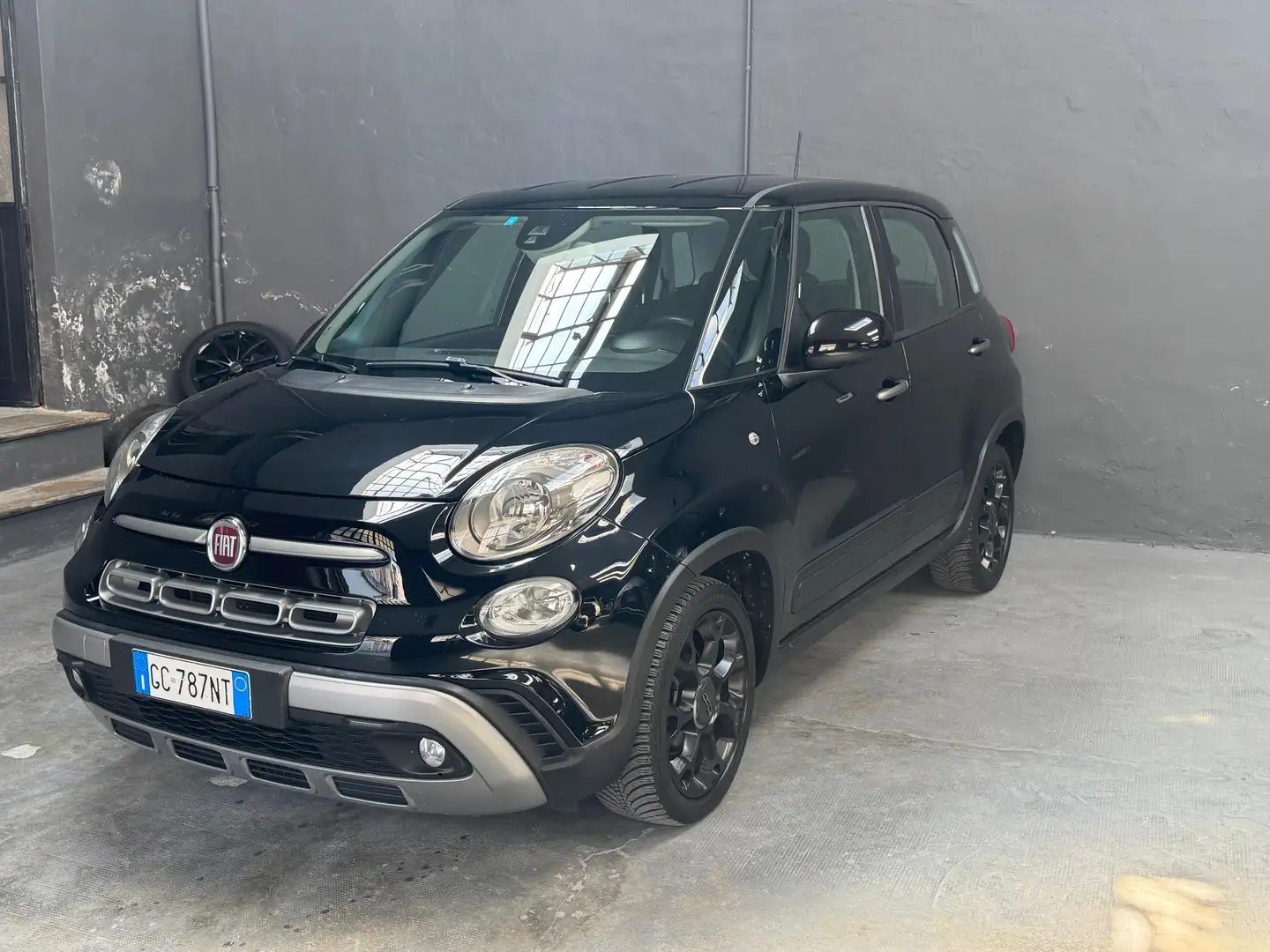 Fiat 500L 500L 2020 BlackCross 1.4 S-Design Noir - 1