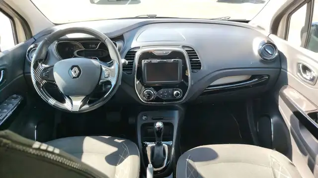 Renault Captur view 11