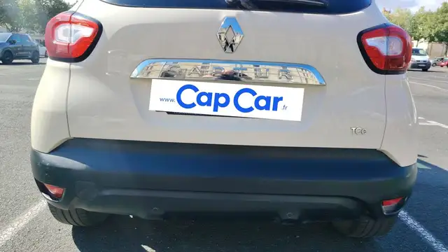 Renault Captur view 21