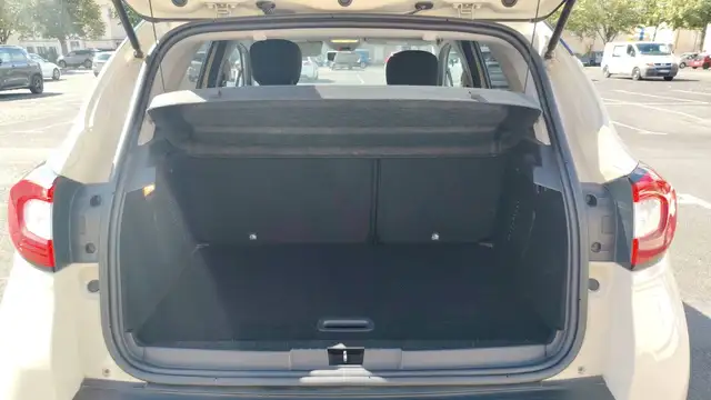 Renault Captur view 14