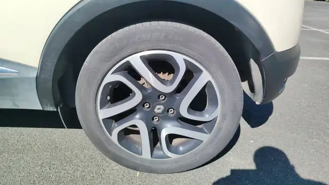 Renault Captur view 19
