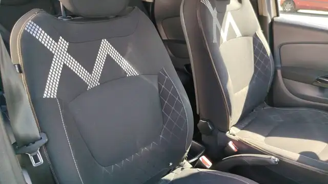 Renault Captur view 29