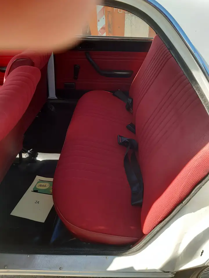 Peugeot 204 Sedan, foto 9