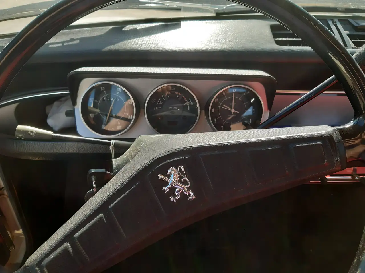 Peugeot 204 Sedan, foto 10