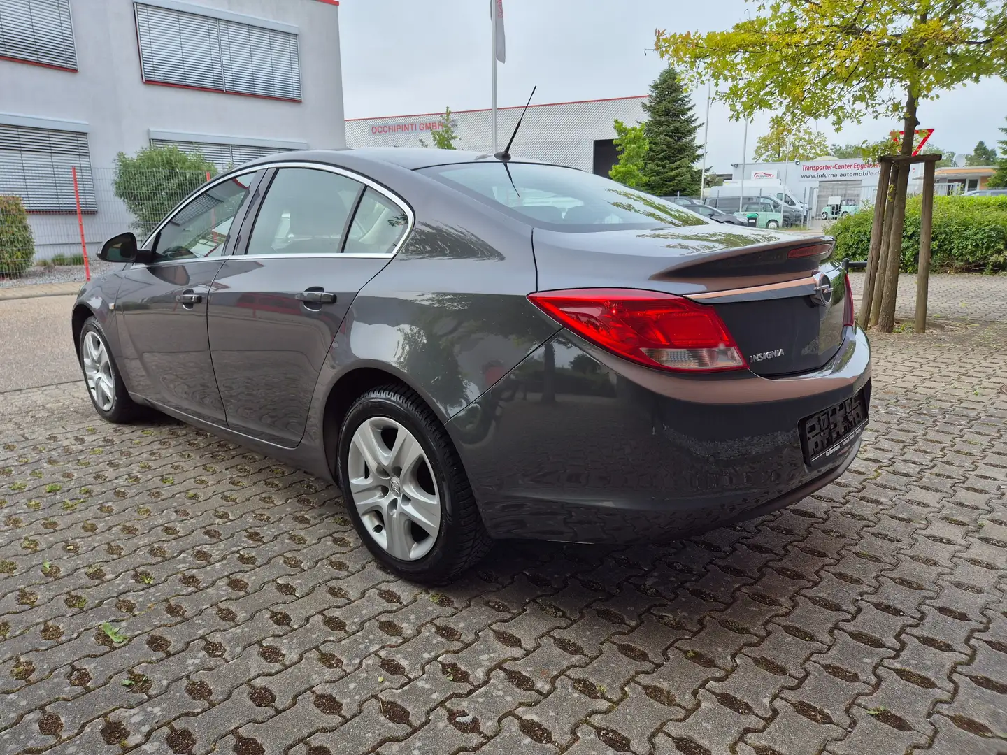 Opel Insignia Edition1,6 Ltr.3.Hand-Klima-Top Gris - 2