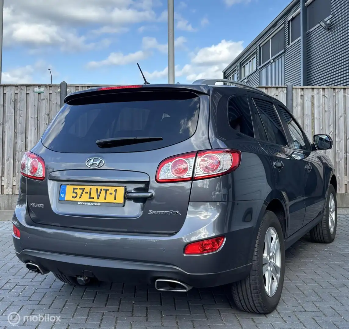 Hyundai SANTA FE 2.4i CVVT Dynamic/Cruise/Navi/NAP/Trekhaak/ Gris - 2