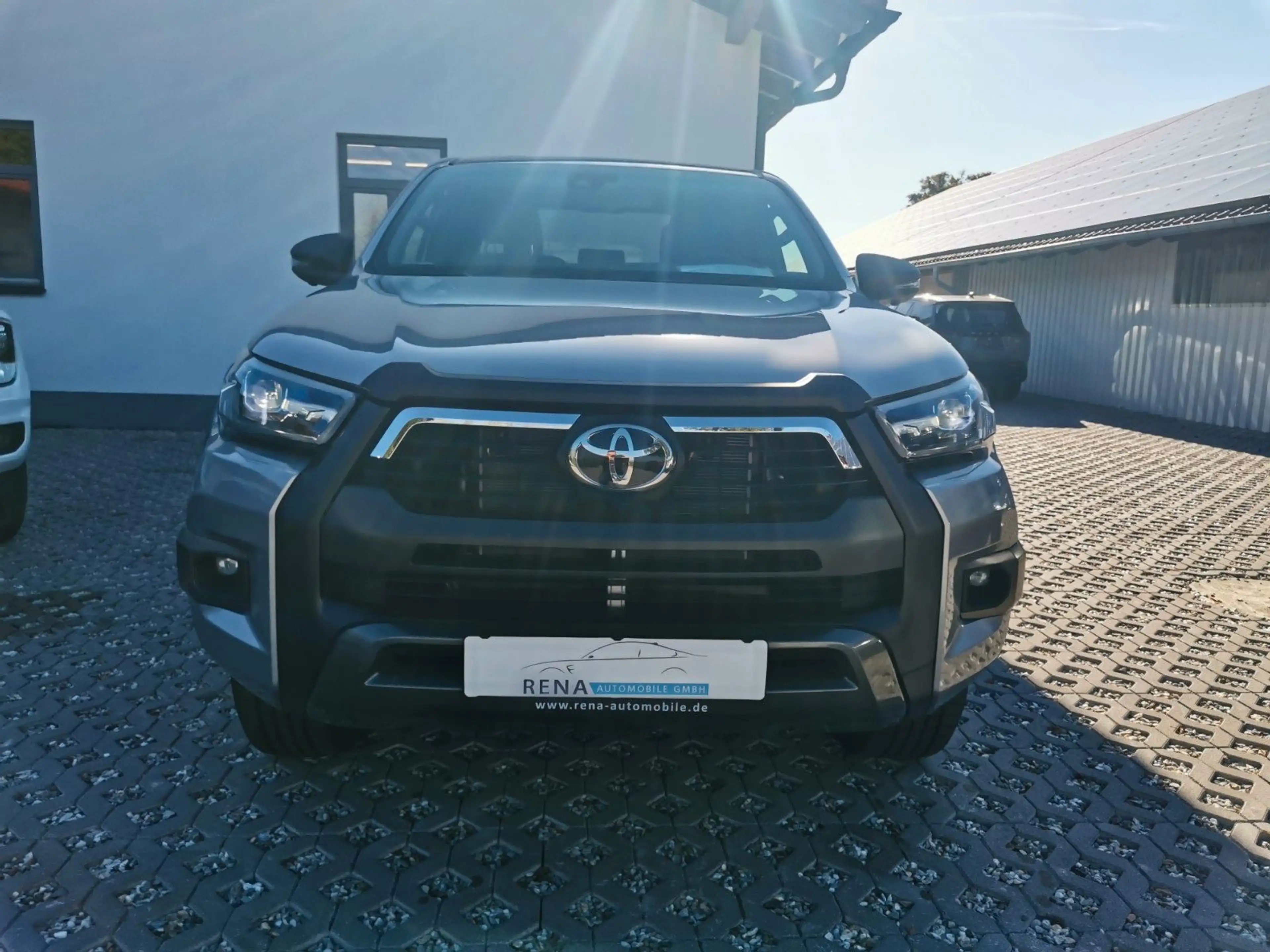 Toyota Hilux Invincible 2.8 Mild-Hybrid*360°*JBL*AHK* — photo 16