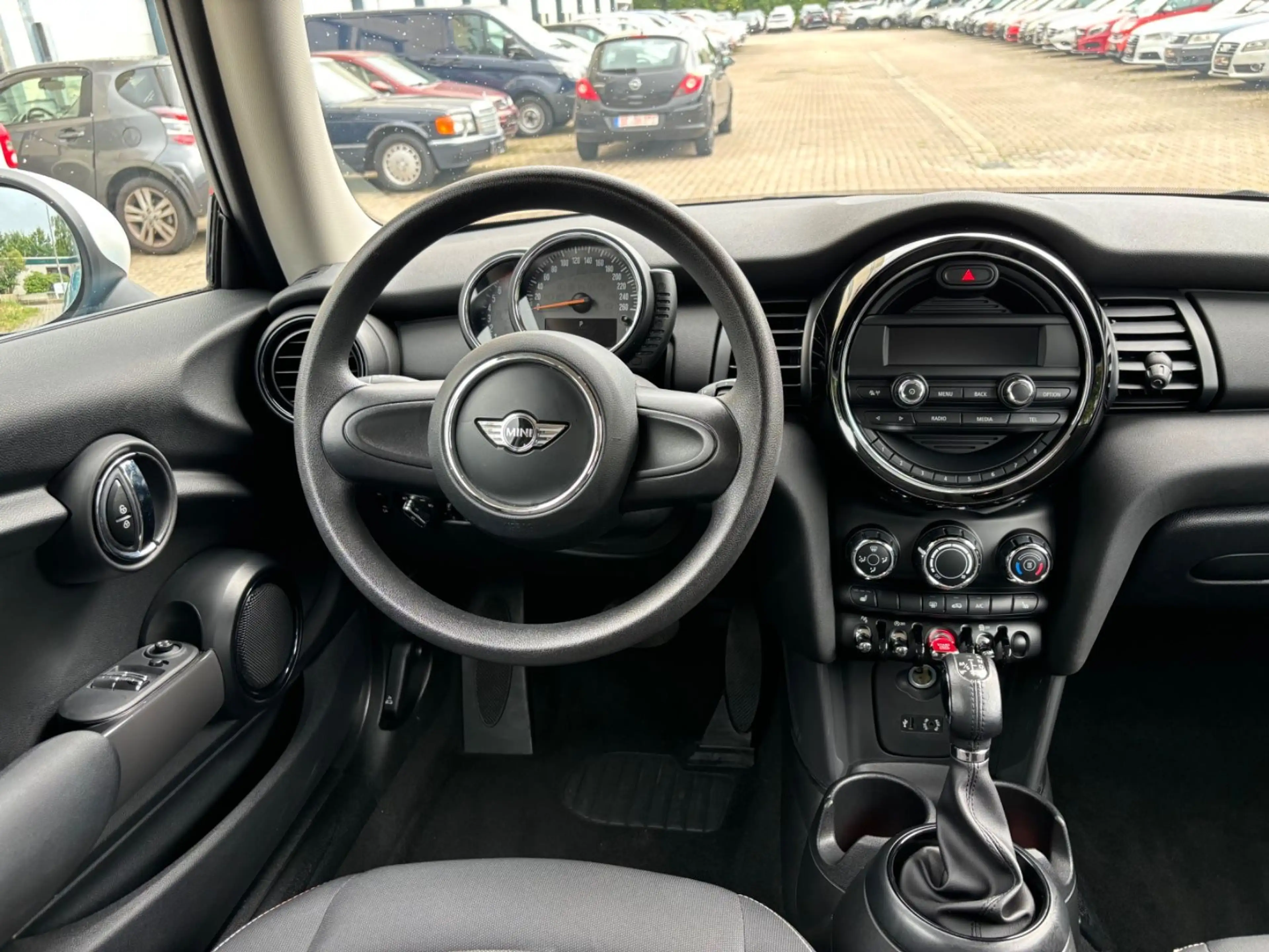 MINI One Automatik Klima TÜV NEU — photo 14