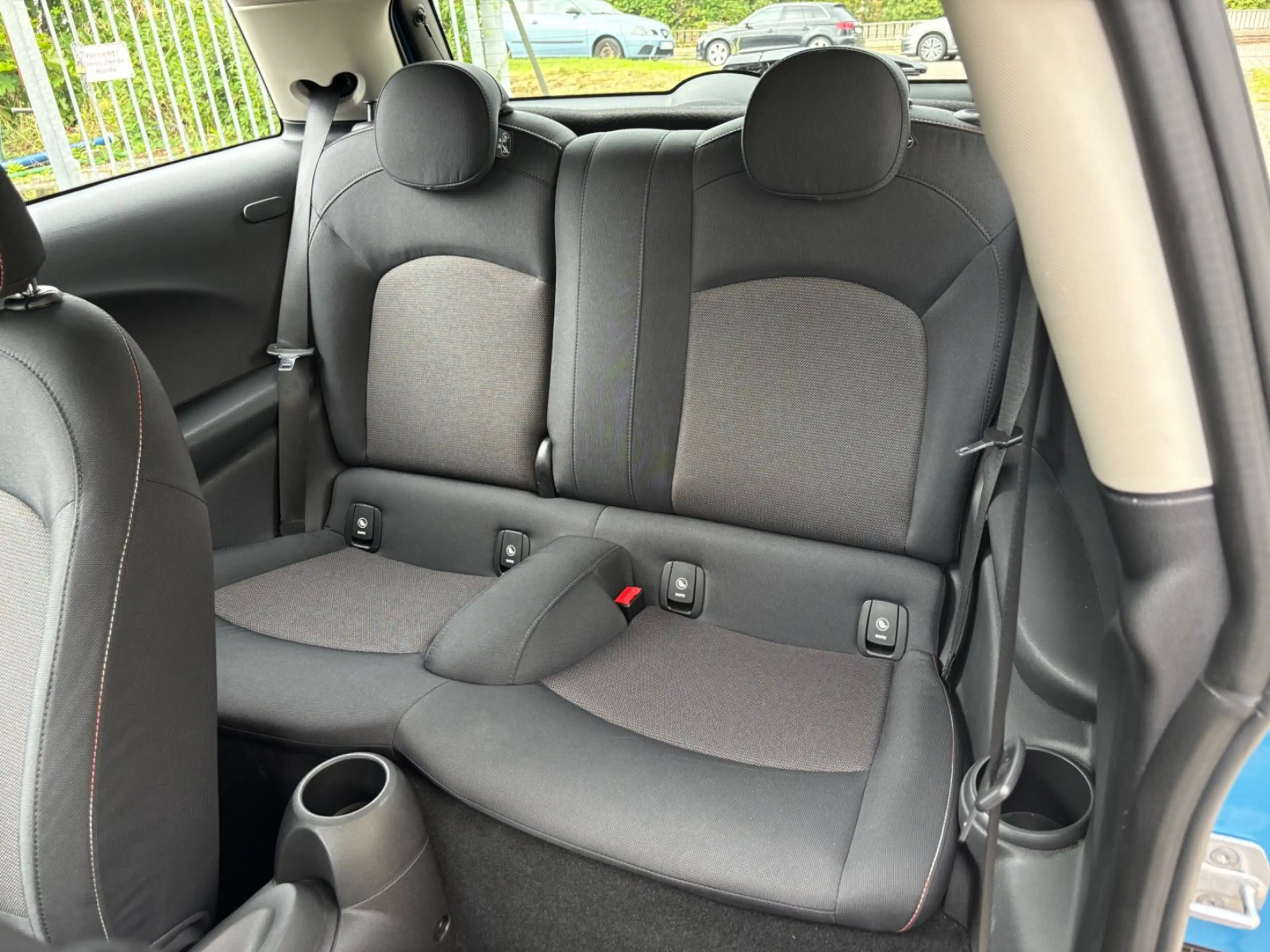 MINI One Automatik Klima TÜV NEU — photo 11