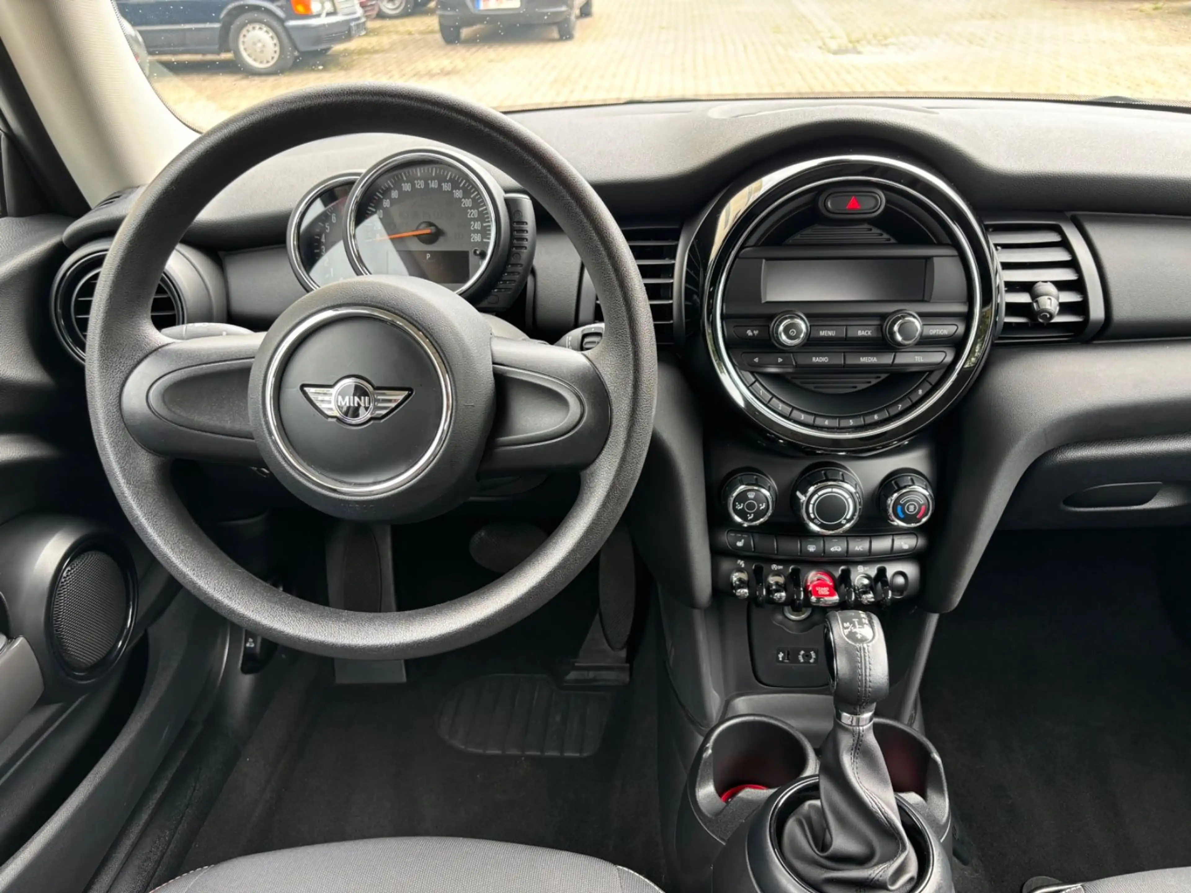 MINI One Automatik Klima TÜV NEU — photo 15