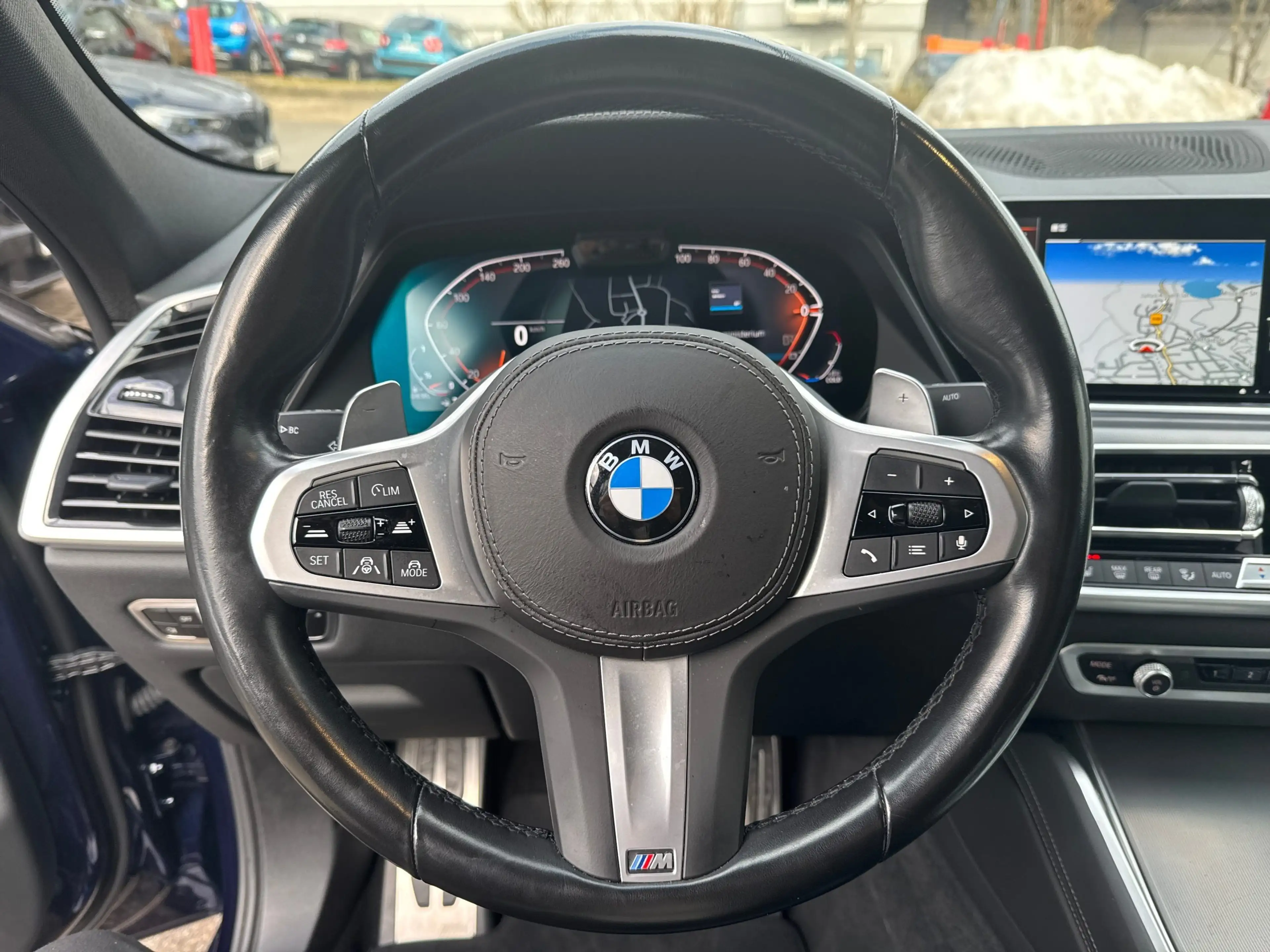 BMW X6 xDrive30d M Sportpaket Head-Up HiFi DAB LED — photo 12