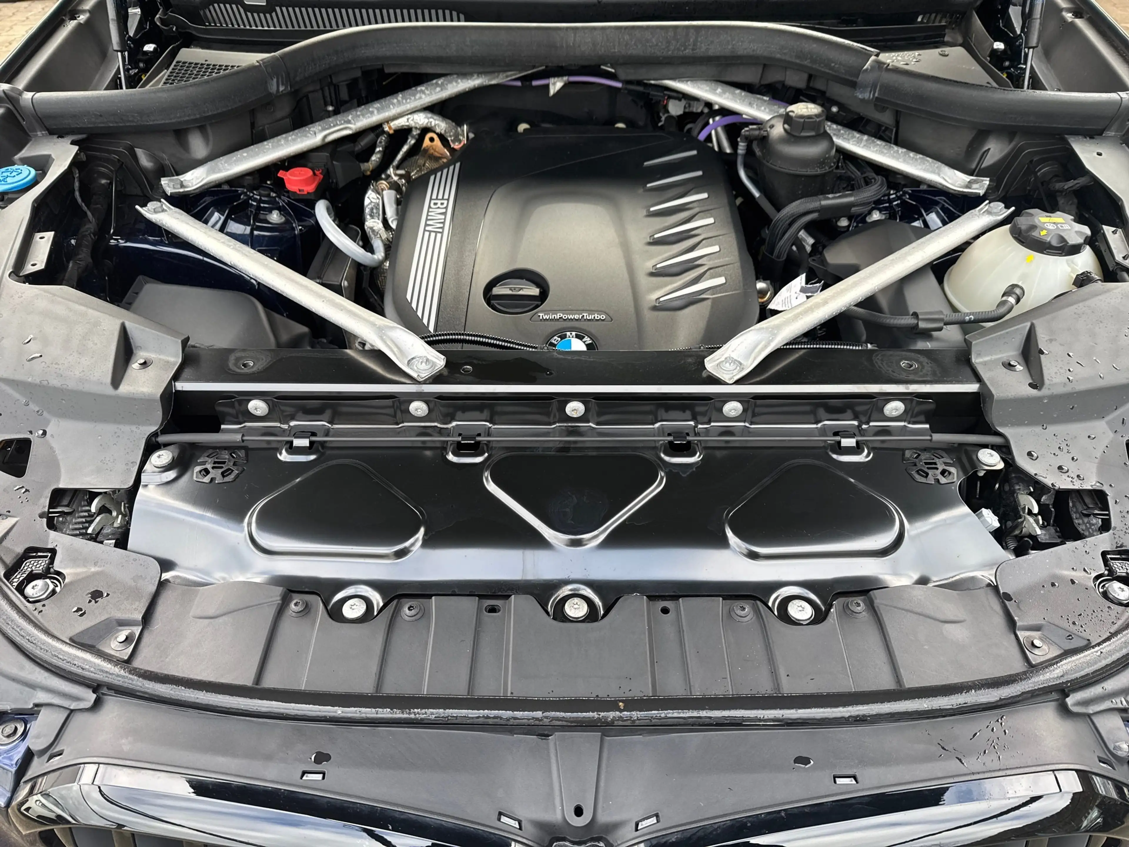 BMW X6 xDrive30d M Sportpaket Head-Up HiFi DAB LED — photo 15