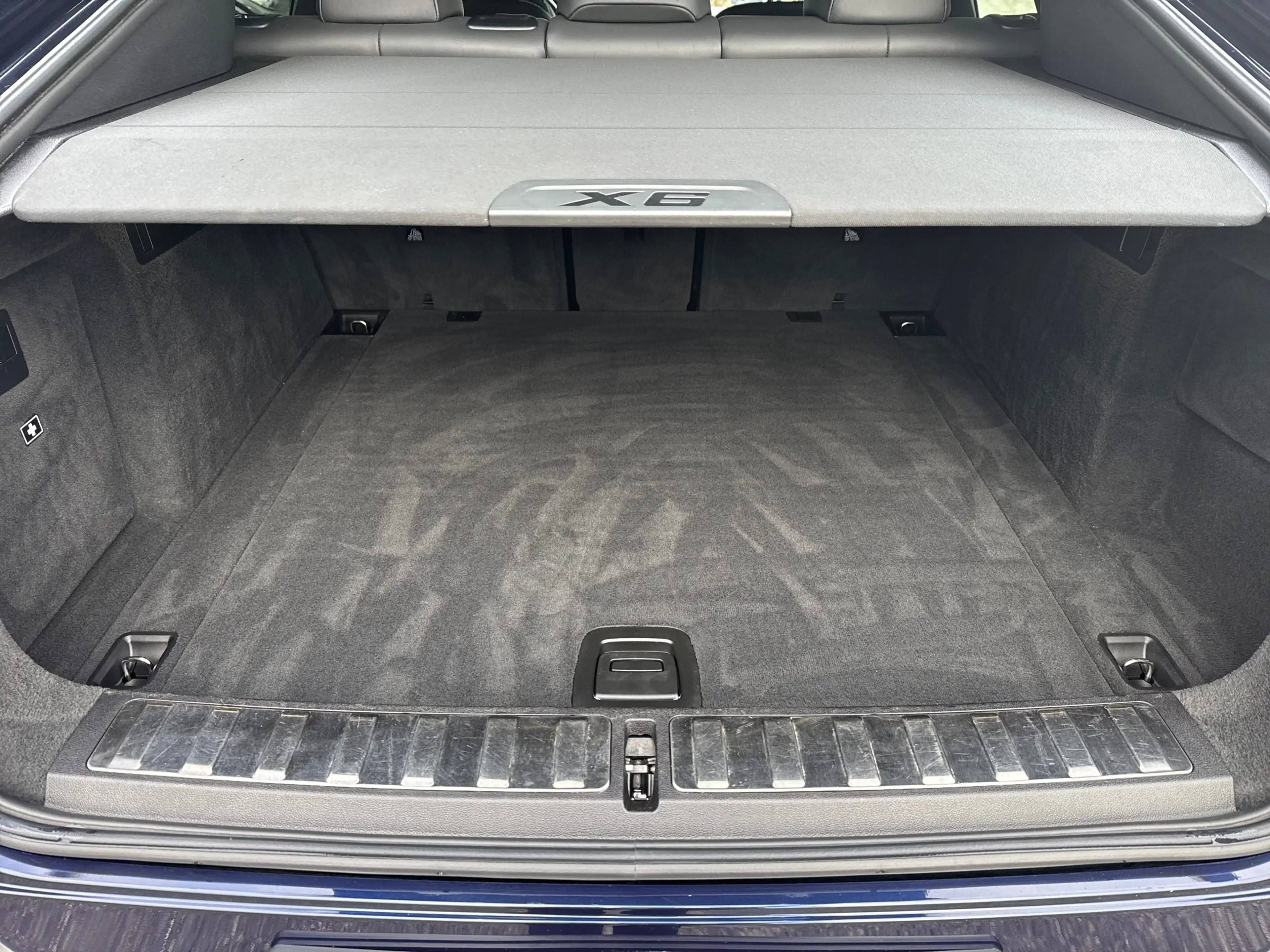 BMW X6 xDrive30d M Sportpaket Head-Up HiFi DAB LED — photo 7