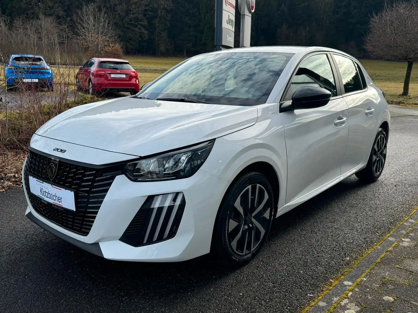Peugeot 208 Active Weiß - 1