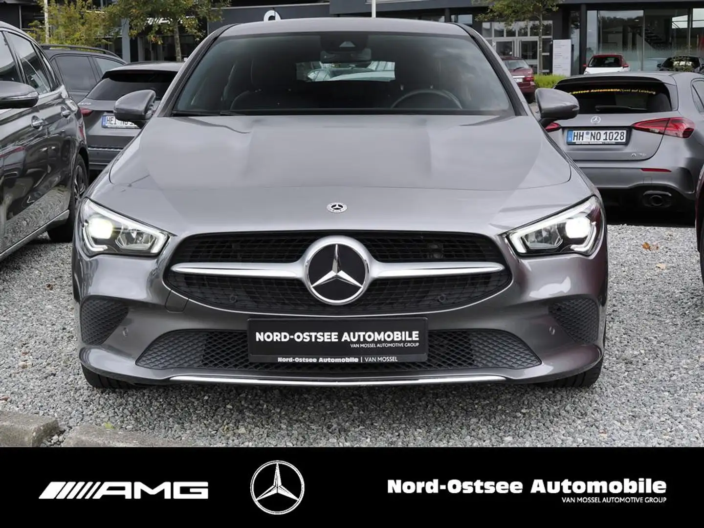 Mercedes-Benz CLA 200 SB PROGRESSIVE PARKPAKET LED Grijs - 2