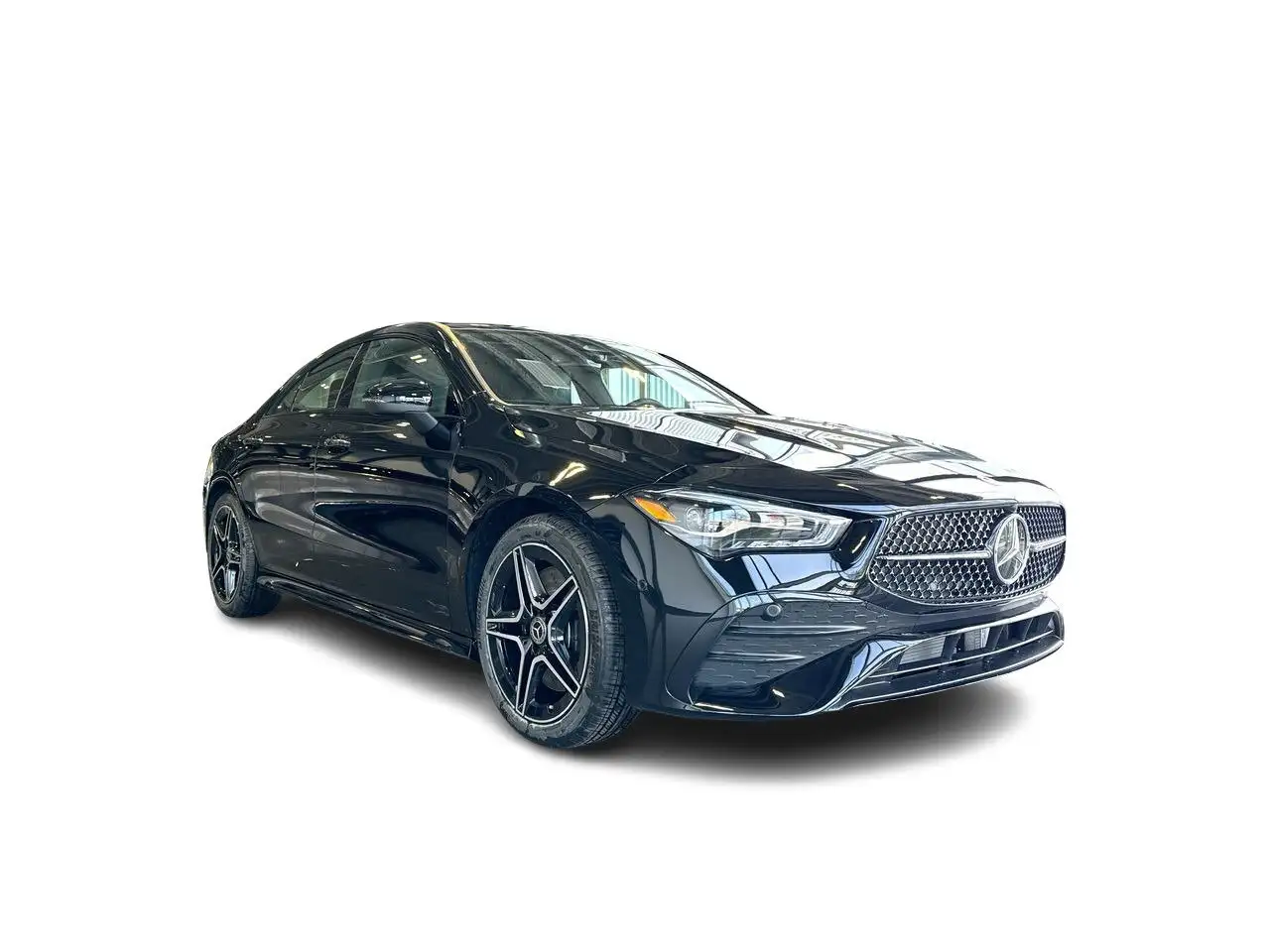 Mercedes-Benz CLA снимка Mercedes-Benz CLA