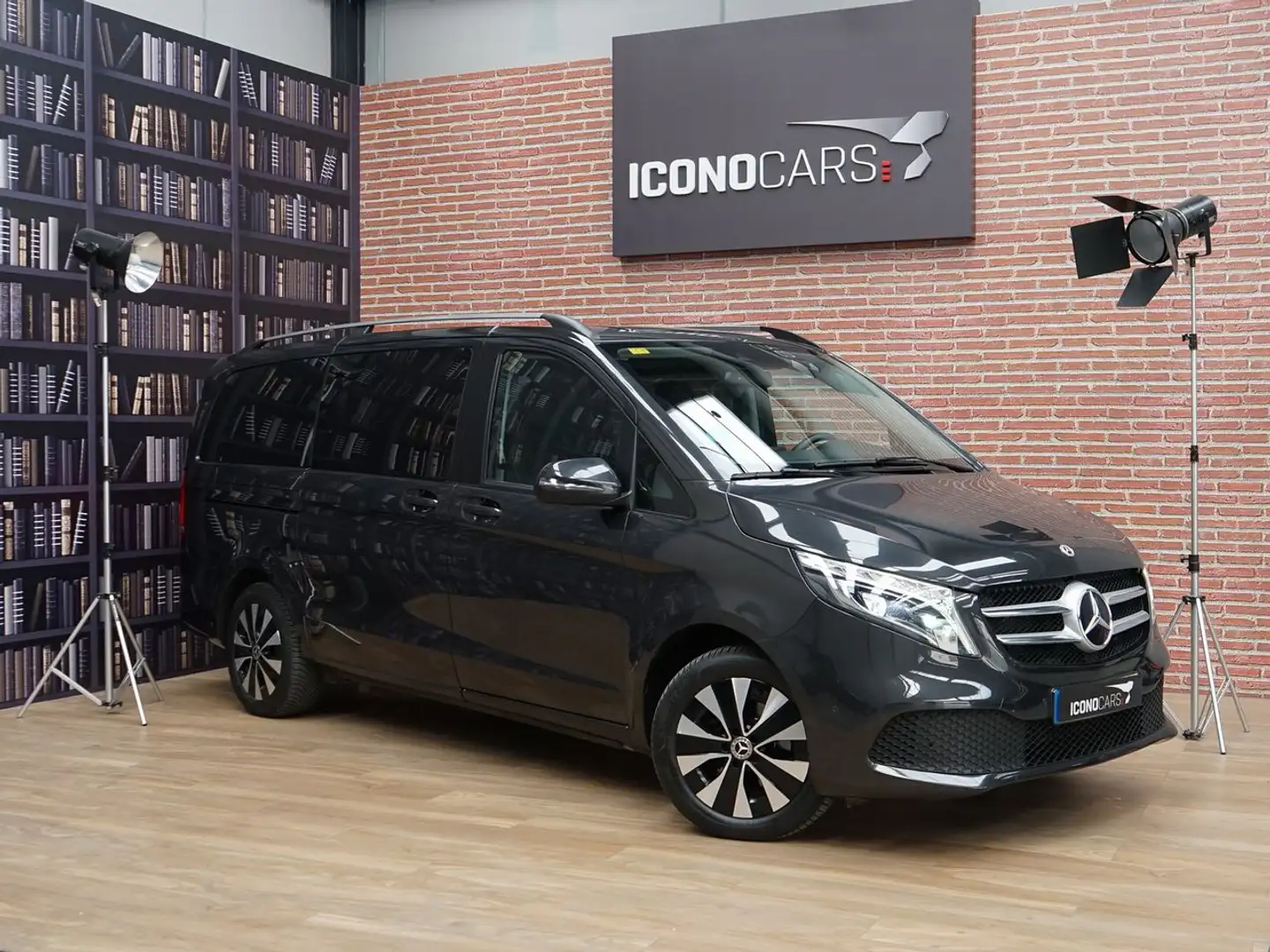 Mercedes-Benz V 220 d Avantgarde Largo - 1