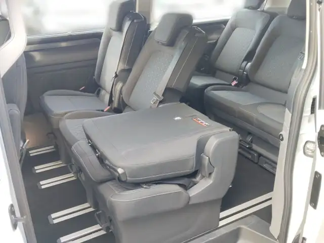 Ford Tourneo Custom Titanium L2 2,0 Eblue 170PS A8 AWD 8-Sitzer Ansicht 7