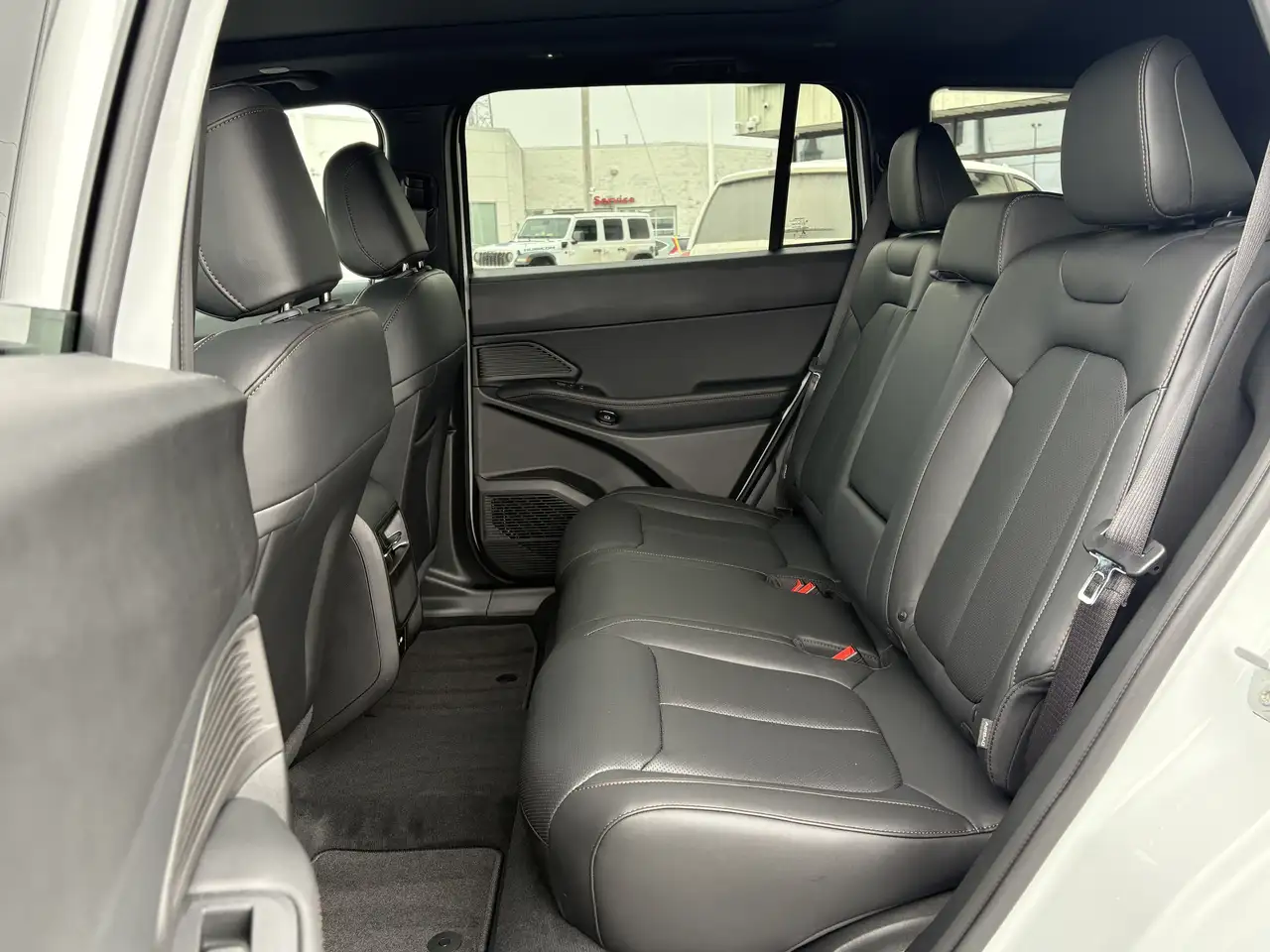 Jeep Cherokee снимка Jeep Cherokee