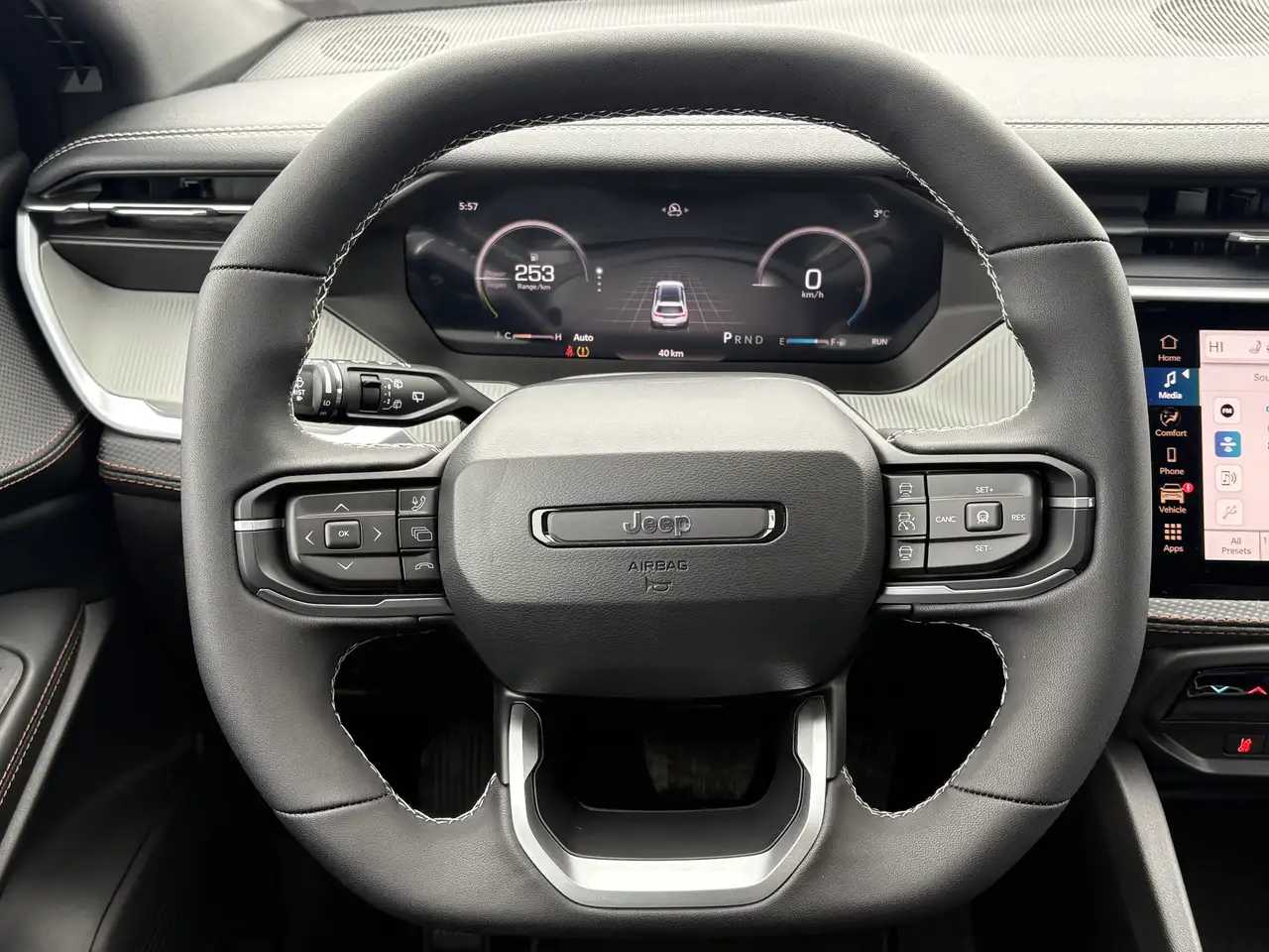 Jeep Cherokee снимка Jeep Cherokee