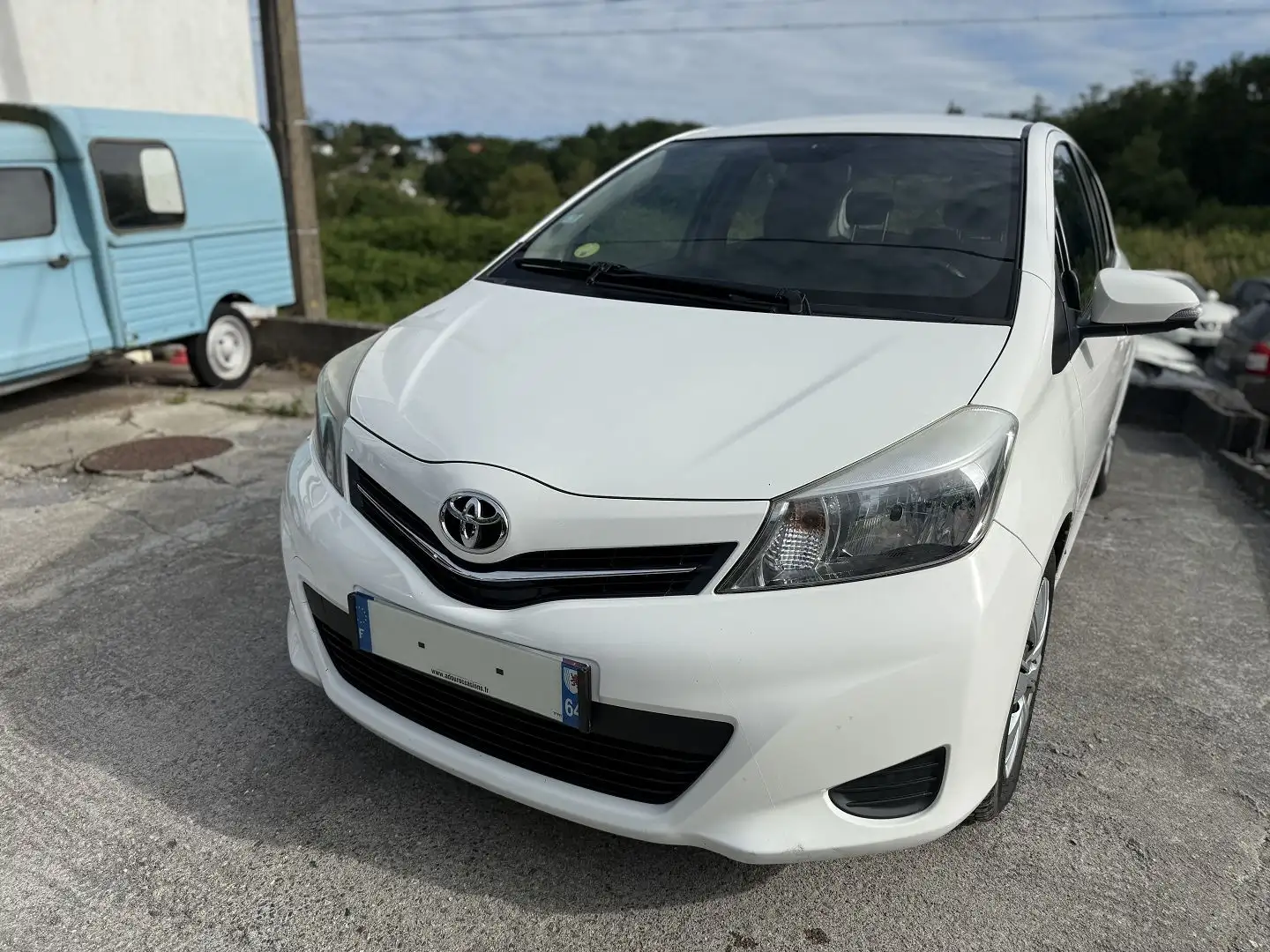 Toyota Yaris 90 D-4D ACTIVE 5P - 2