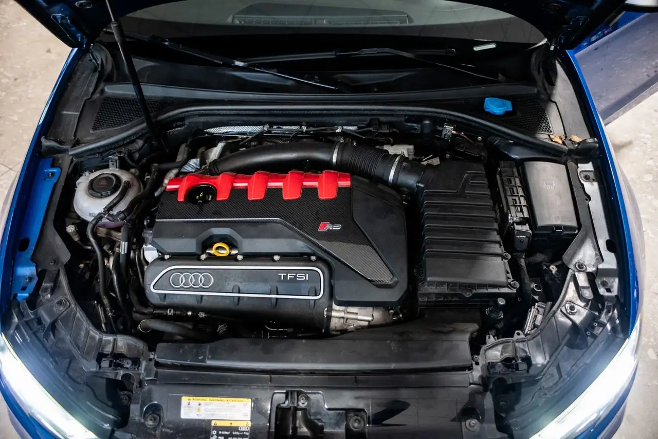 Audi RS3 2.5 TFSI quattro 400 ch • Carbone-céramique • Baquets • S tronic • 85 000 km