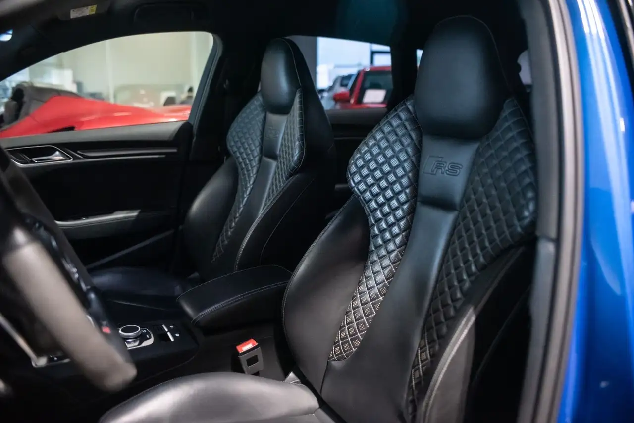Audi RS3 2.5 TFSI quattro 400 ch • Carbone-céramique • Baquets • S tronic • 85 000 km